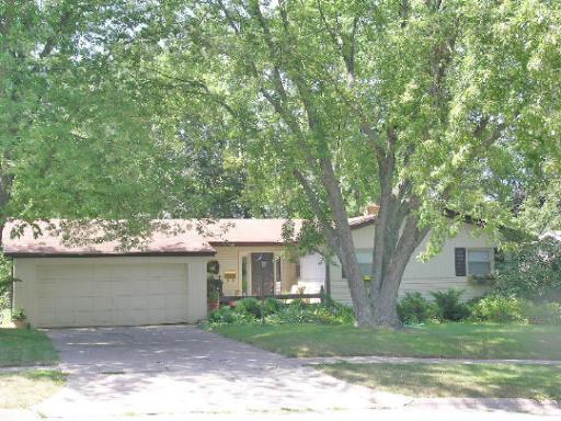 3229 Dartmouth Dr., Rockford, IL 61108