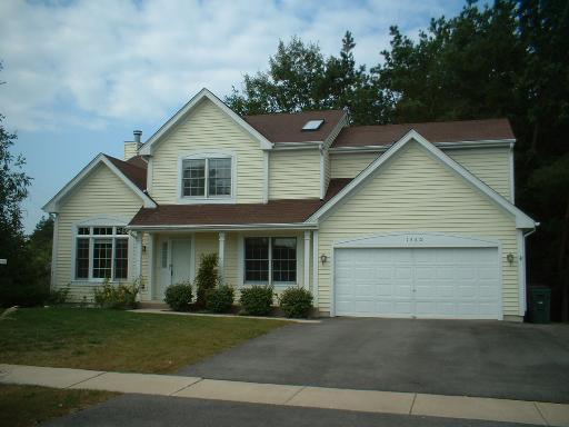 1360 Knottingham Dr., Gurnee, IL 60031
