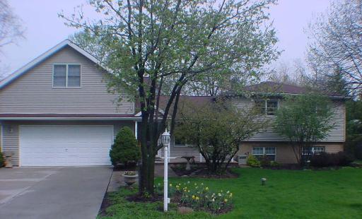 1S155 Myrtle Ave., Oak Brook Terrace, IL 60181
