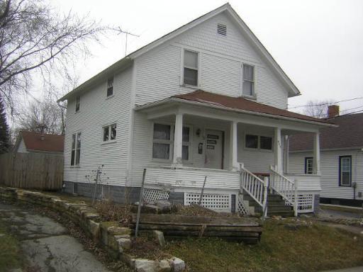 933 Front St., Aurora, IL 60505