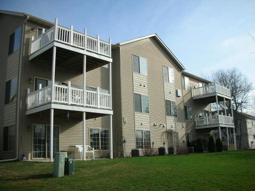 6133 Fox Baxin, Rockford, IL 61108
