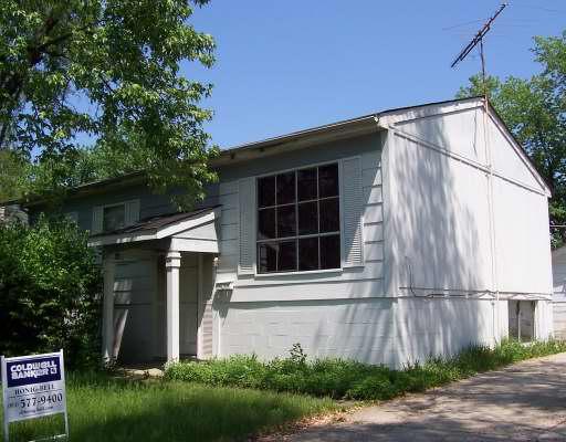 205 Fremont Ave., Romeoville, IL 60466