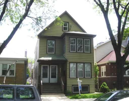 4251 N Richmond St., Chicago, IL 60618