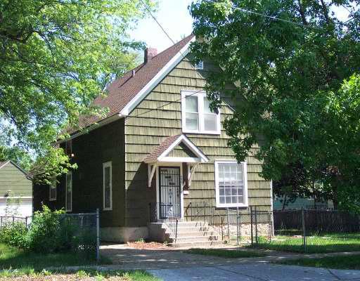559 Plum St., Aurora, IL 60506