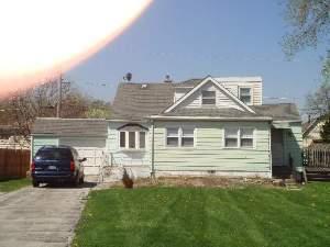 9724 S Austin Ave., Oak Lawn, IL 60453
