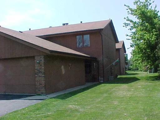 7488 Colosseum Dr. #12, Rockford, IL 61107