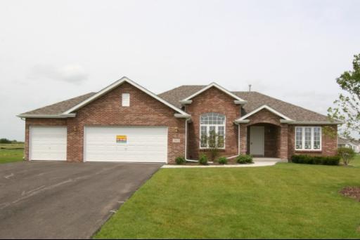 383 Red Fox Dr., Davis Junction, IL 61020