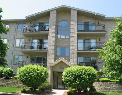 10418 Keating Ave. #1E, Oak Lawn, IL 60453