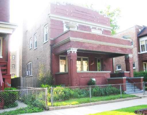 7418 S Kenwood St., Chicago, IL 60619