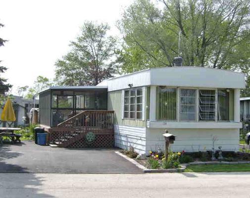124 Nina Ln., Bartlett, IL 60103