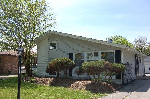 16142 Ashland Ave., Markham, IL 60426