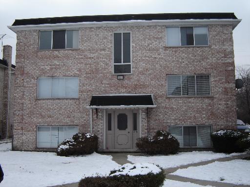 9948 Holly Ln. #2W, Des Plaines, IL 60016