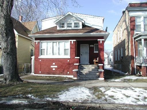 7528 S Saint Lawrence Ave., Chicago, IL 60619