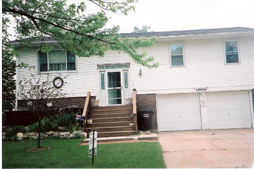 19916 S Spruce Dr., Frankfort, IL 60423