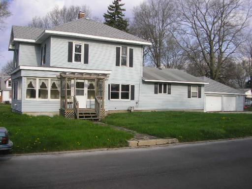 1201 N Mill St., Pontiac, IL 61764