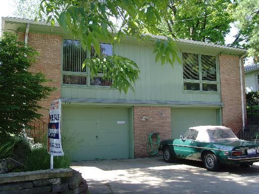 908 King St., Rockford, IL 61103