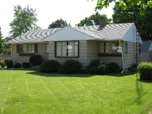 315 N First St., Tonica, IL 61370