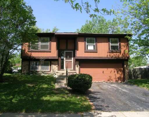 122 Deerpath Rd., Matteson, IL 60443