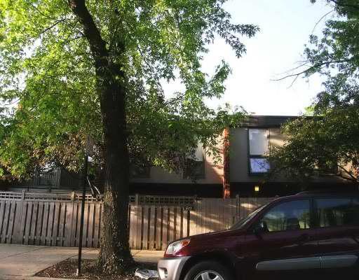 603 W Dickens Ave., Chicago, IL 60614