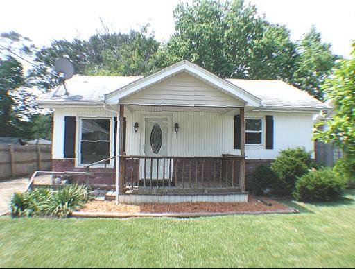 3221 10th St., Rockford, IL 61109
