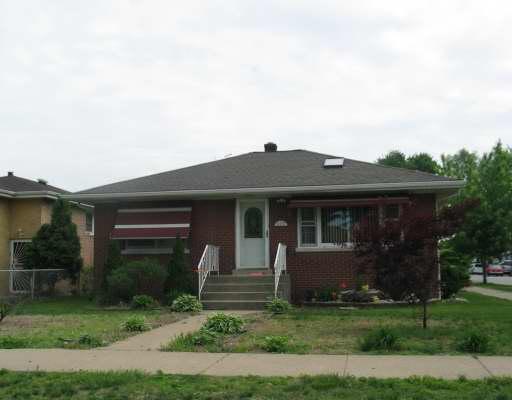 675 Memorial Dr., Calumet City, IL 60409
