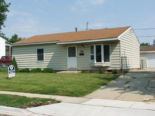 406 Haller Ave., Romeoville, IL 60446