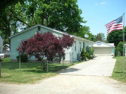 850 Colonial, Machesney Park, IL 61115