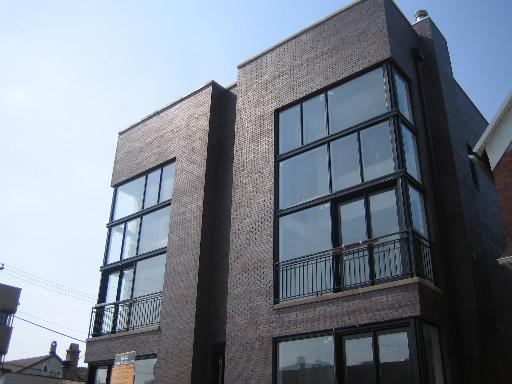 1644 W Blackhawk St. #2E, Chicago, IL 60622