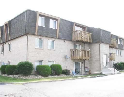 2341 Bicentennial Ave. #2, Crest Hill, IL 60435