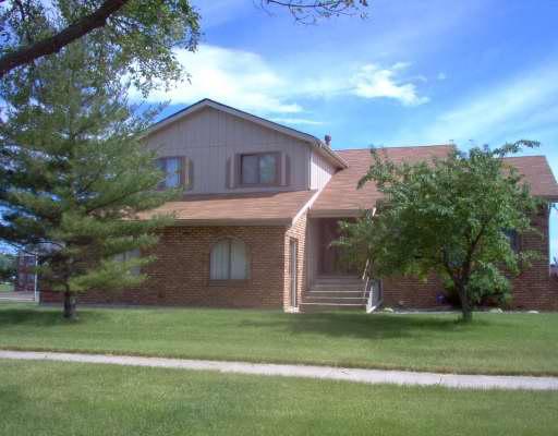4901 Mary Ct., Country Club Hills, IL 60478