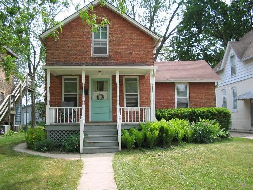 916 Prospect St., Dekalb, IL 60115