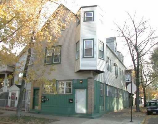 1847 W Melrose St., Chicago, IL 60657
