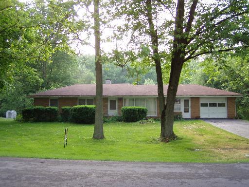 24 Bonnie Ln., Yorkville, IL 60560