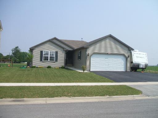 713 Hyacinth Ln., Dekalb, IL 60115