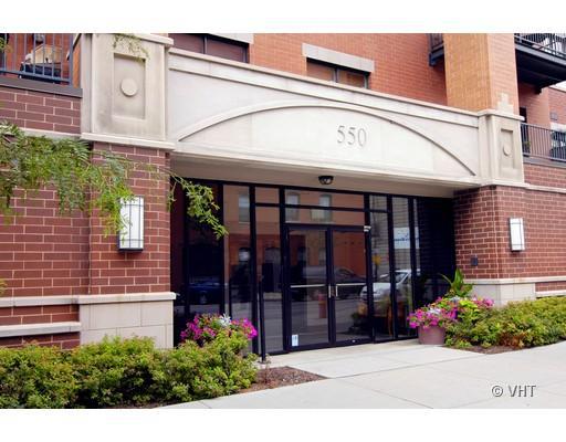 550 W Fulton St. #306, Chicago, IL 60661