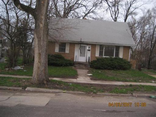 1124 11th Ave., Rockford, IL 61104