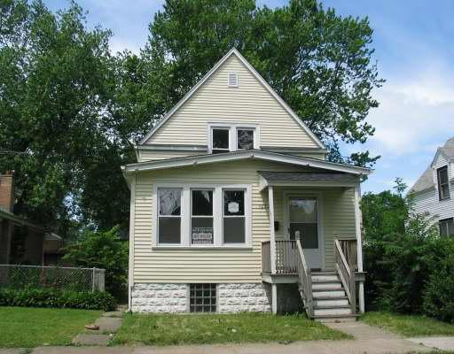 12320 S Peoria St., Calumet Park, IL 60827