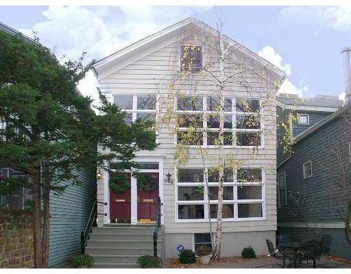343 W Menomonee St., Chicago, IL 60614