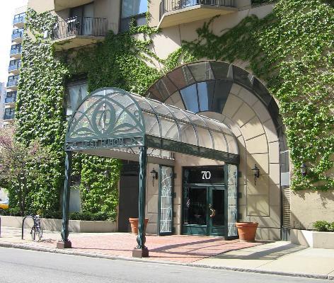 70 W Huron St. #2106, Chicago, IL 60610