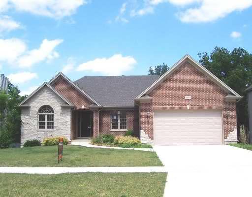 1041 Deer Glen Ct., Glen Ellyn, IL 60137