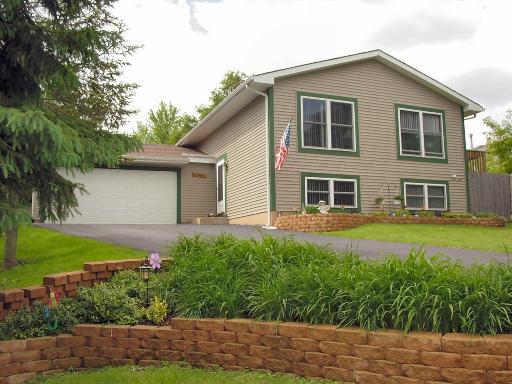 23423 84th St., Salem, IL 53168