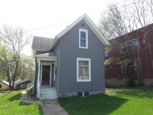 1715 Charles St., Rockford, IL 61108