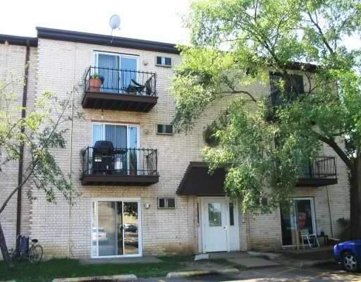 2425 Randall Ln. #2B, Arlington Heights, IL 60004