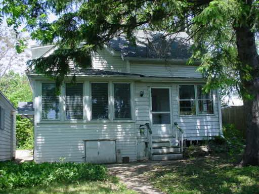 2330 S 16th Ave., Rockford, IL 61104