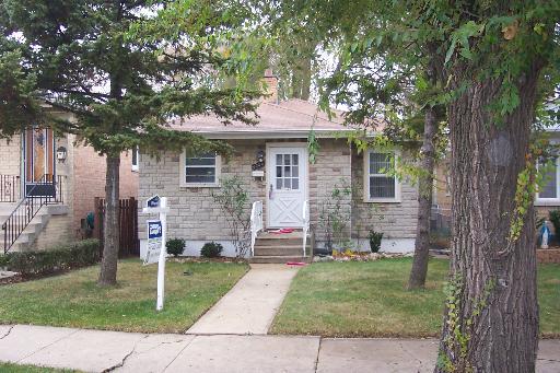 6334 W Eastwood Ave., Chicago, IL 60630