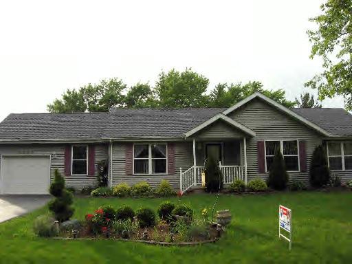 1361 N Eagle Island Rd., Kankakee, IL 60901
