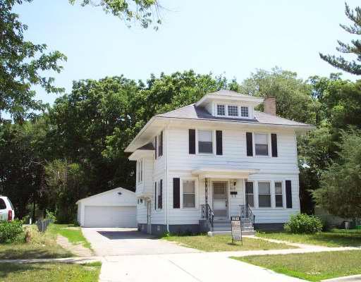 513 N Highland Ave., Aurora, IL 60506