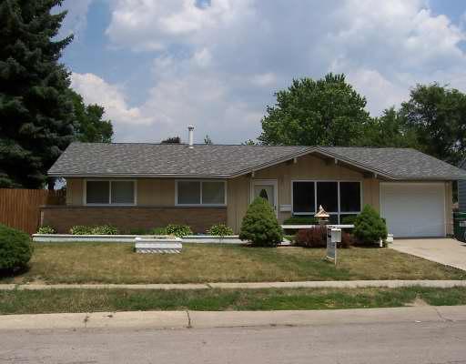 6 Beacon Ave., Romeoville, IL 60446