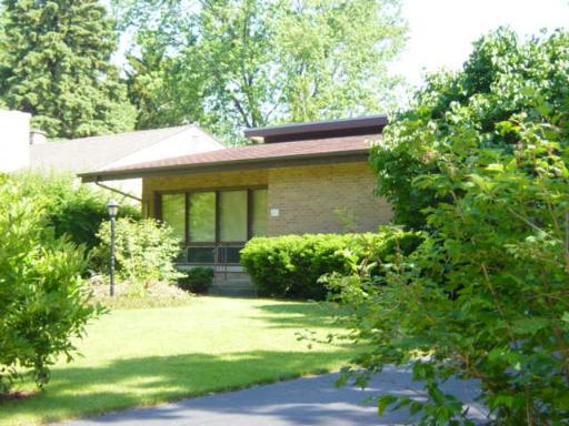 332 Rolfe Rd., Dekalb, IL 60115