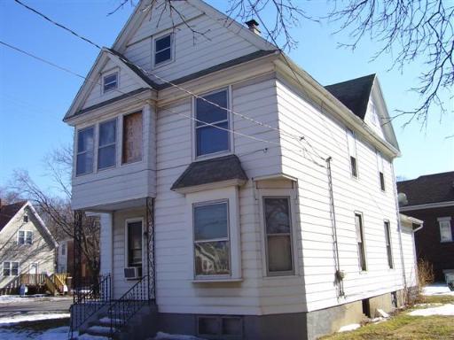 1707 S 6th St., Rockford, IL 61104